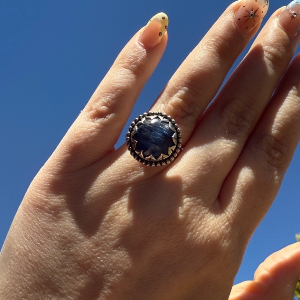 Vintage Sajen Sterling Silver Blue Quartz Style Ring – Size 8